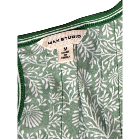 NEW Max Studio A-Line Dress M Women Green Floral Stretchy Pleats comfort Style - Picture 6 of 8